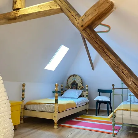 Дом отдыха Le De La Tannerye Ле-Тийёль